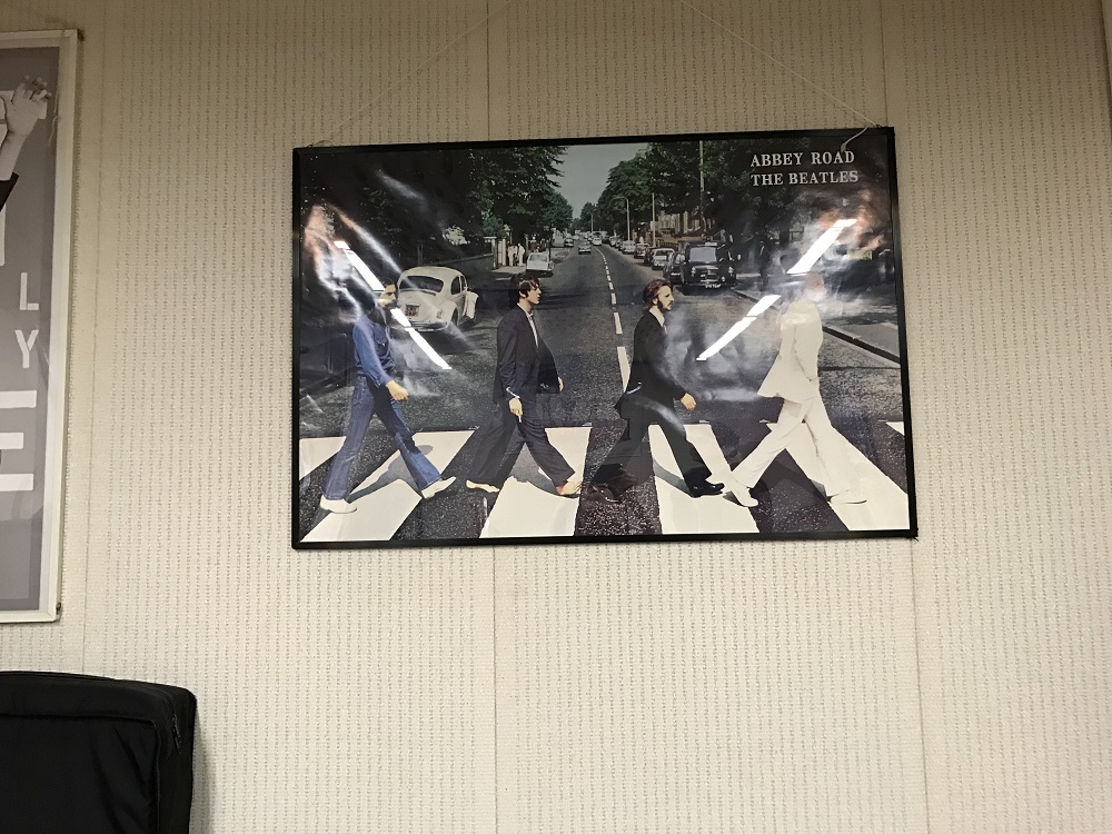 Musicʐ^1